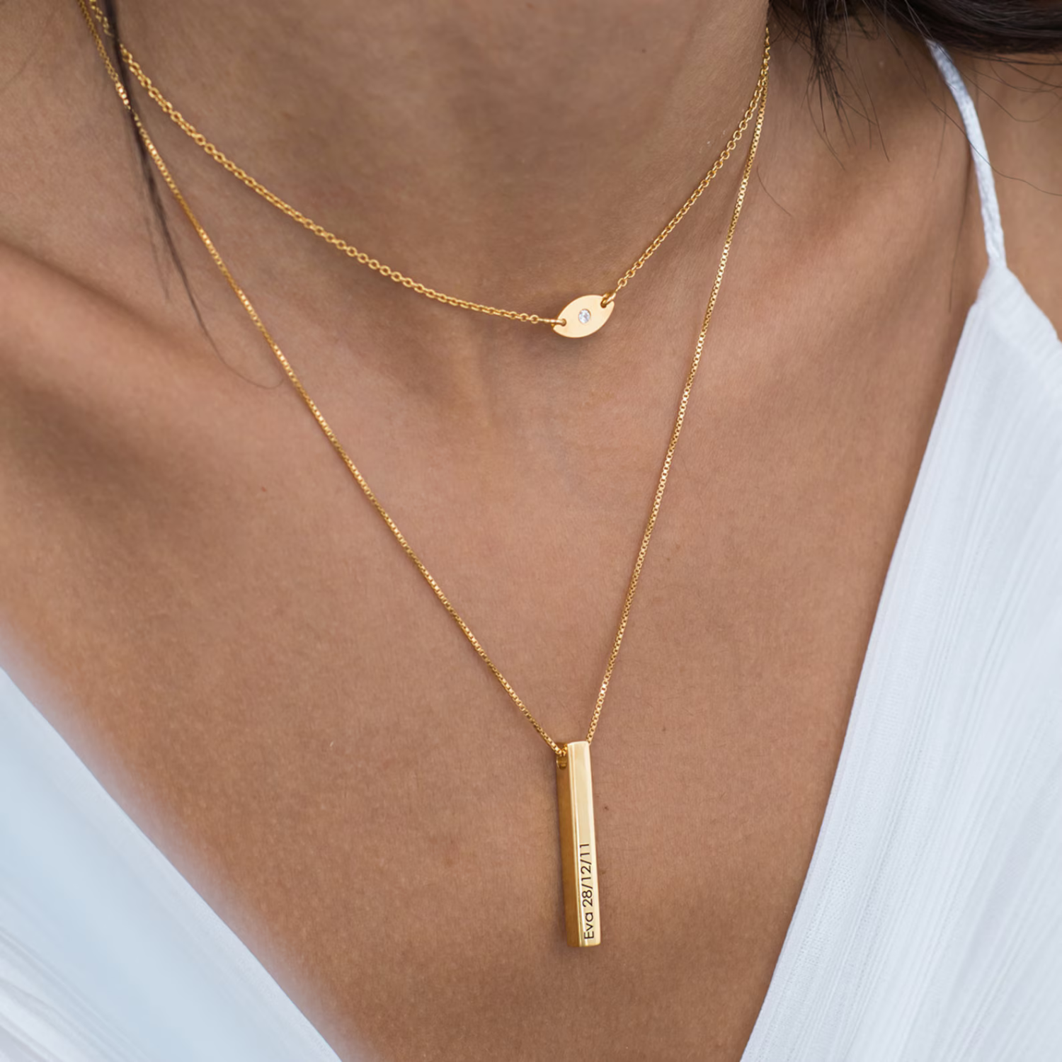 Personalized 3D Vertical Bar Necklace with 4-Side Engraving