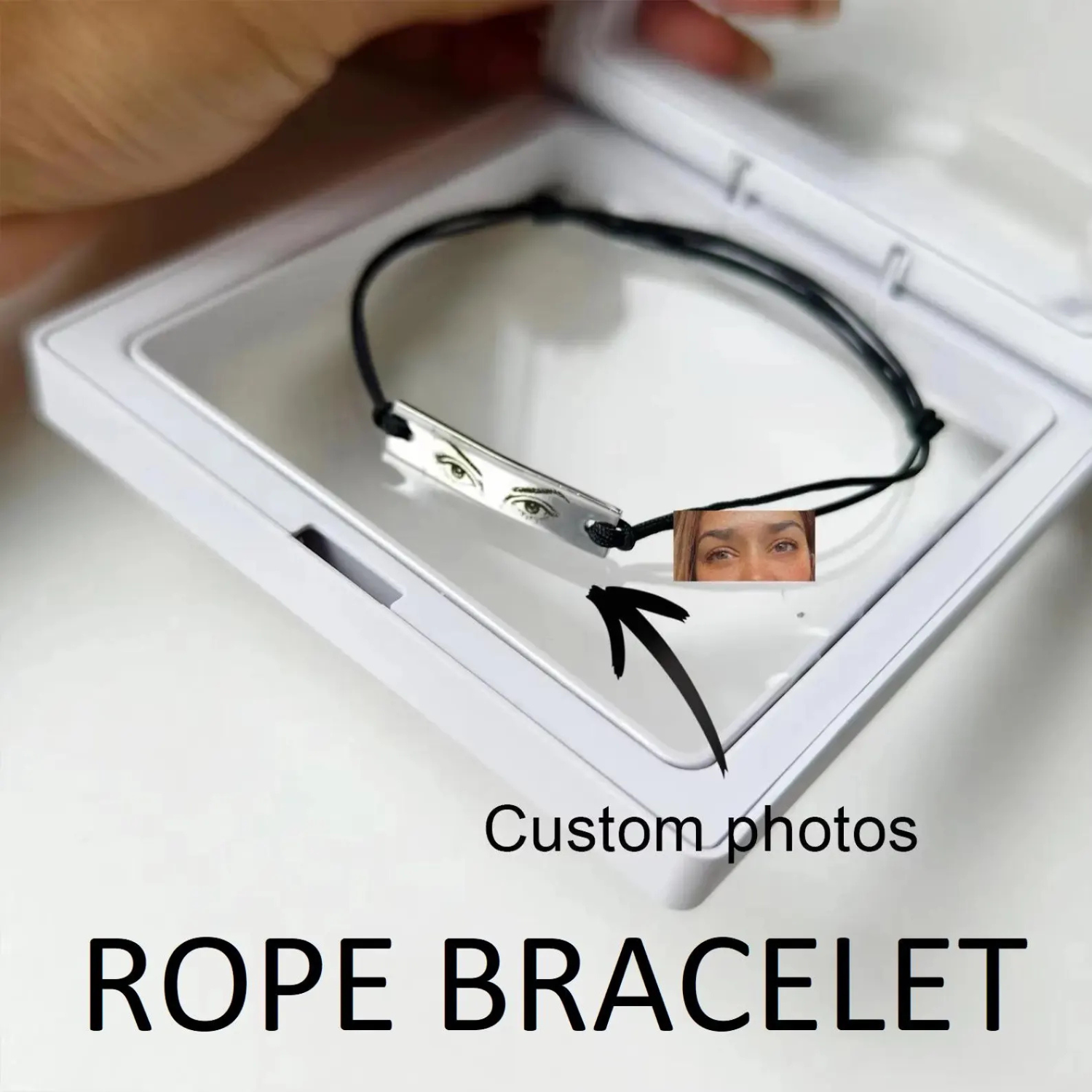Personalized Eye Bracelet – A Unique Connection Piece