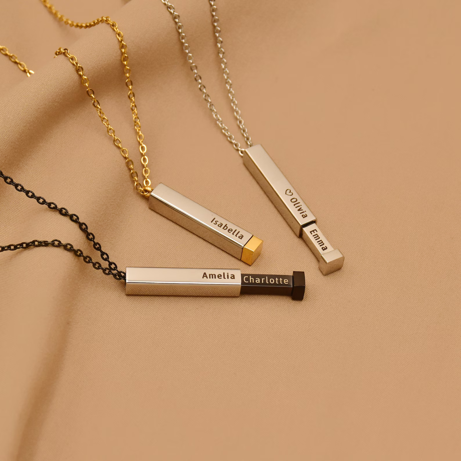 Retractable 3D Bar Necklace with Hidden Engraved Message